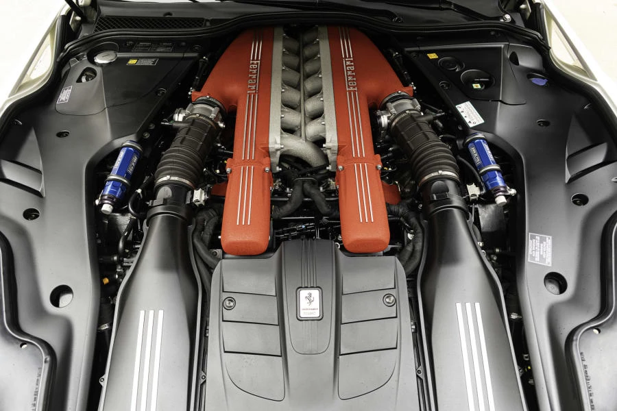 2015 Ferrari F12berlinetta - Image 27 of 30