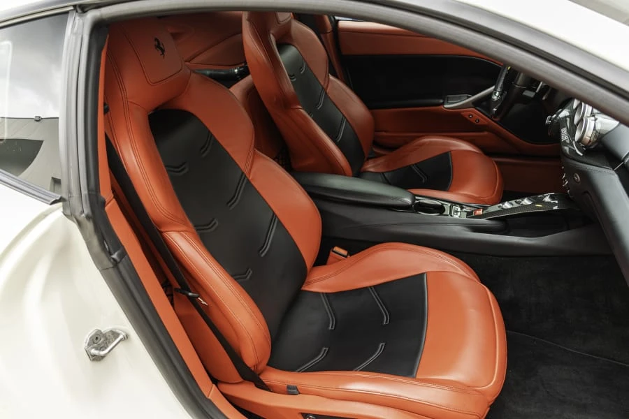 2015 Ferrari F12berlinetta - Image 24 of 30