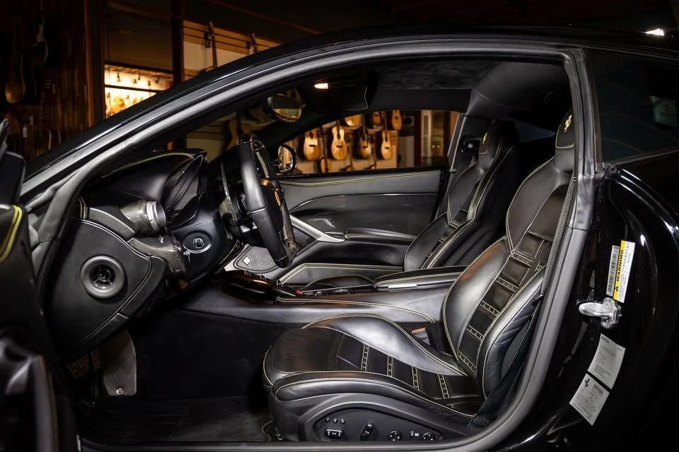 2015 Ferrari F12berlinetta - Image 17 of 19