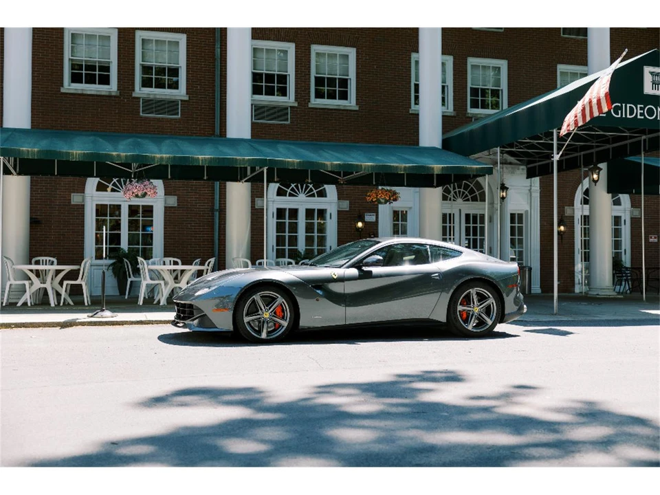 2015 Ferrari F12berlinetta - Image 3 of 31
