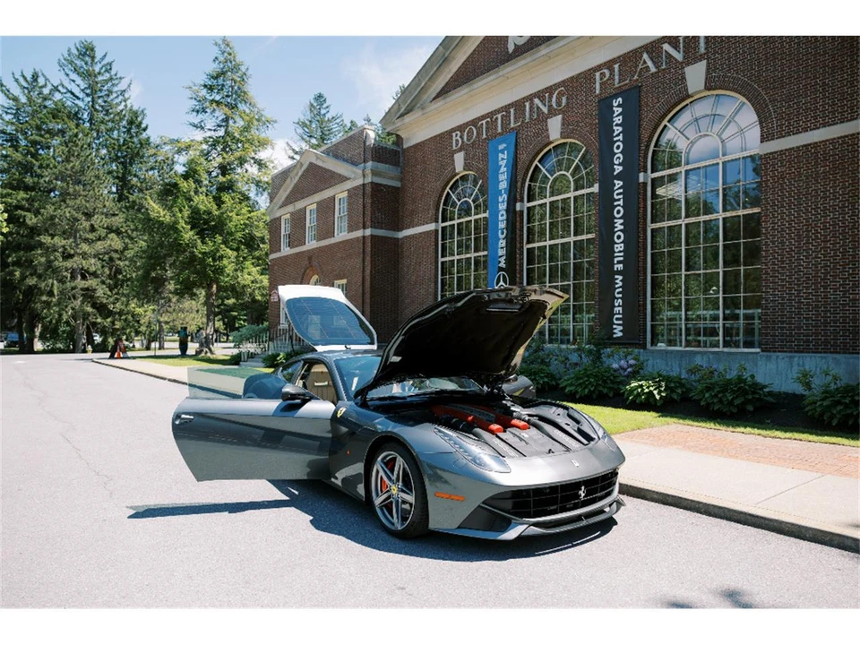2015 Ferrari F12berlinetta - Image 26 of 31