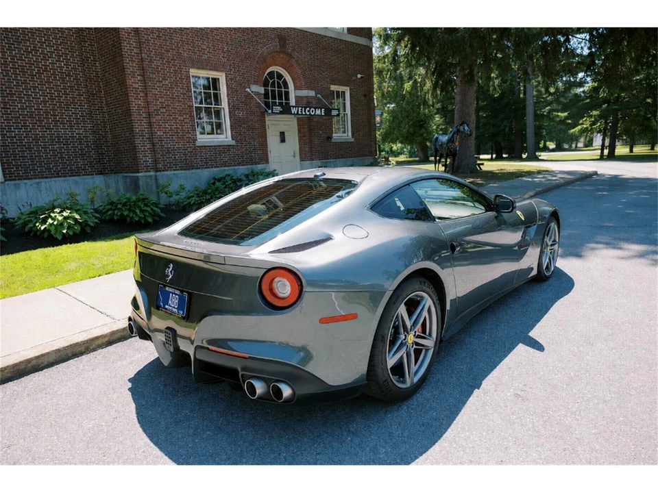 2015 Ferrari F12berlinetta - Image 22 of 31