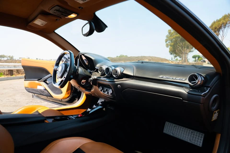 2015 Ferrari F12berlinetta - Image 13 of 20