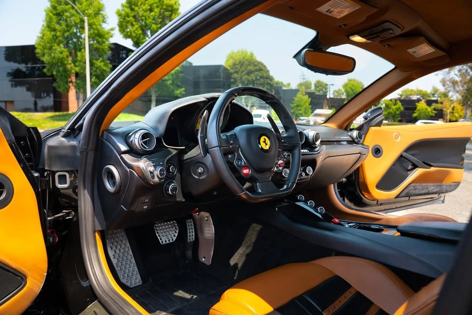 2015 Ferrari F12berlinetta - Image 11 of 20