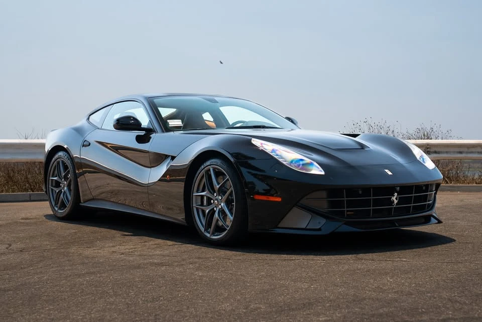 2015 Ferrari F12berlinetta - Image 3 of 20