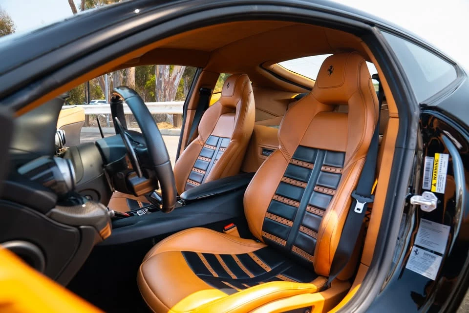 2015 Ferrari F12berlinetta - Image 12 of 20