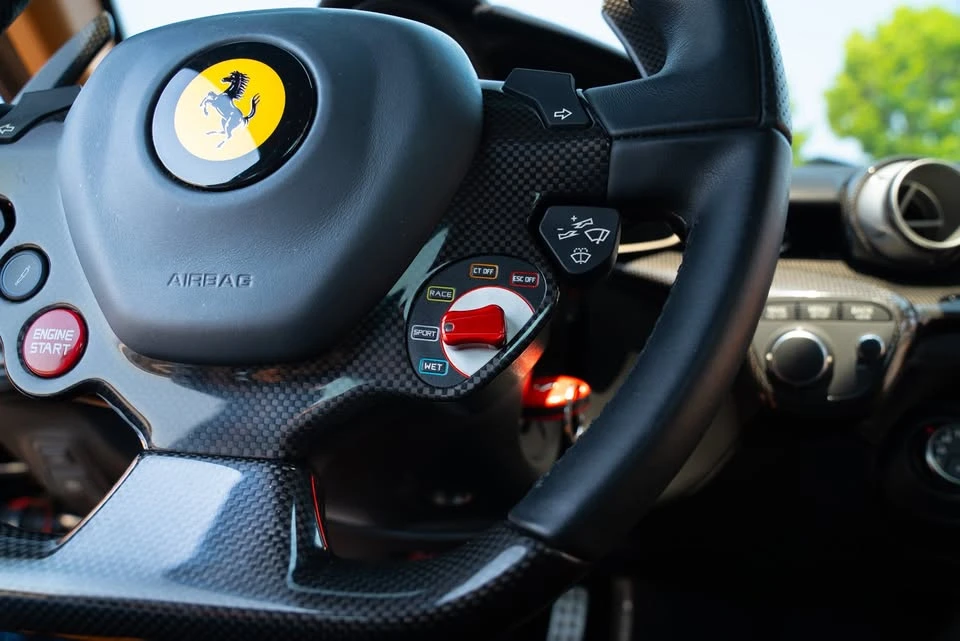 2015 Ferrari F12berlinetta - Image 19 of 20