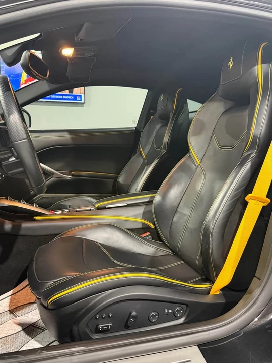 2015 Ferrari F12berlinetta - Image 6 of 8