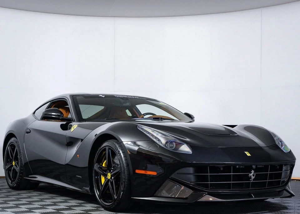 2015 Ferrari F12berlinetta - Image 5 of 7
