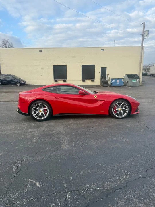 2015 Ferrari F12berlinetta - Image 4 of 19