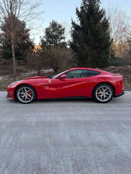 2015 Ferrari F12berlinetta - Image 4 of 15