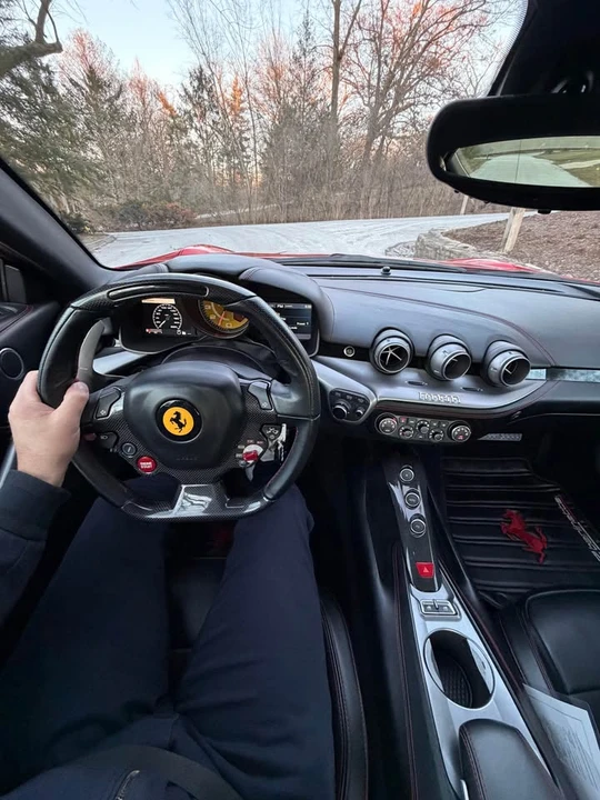 2015 Ferrari F12berlinetta - Image 13 of 15