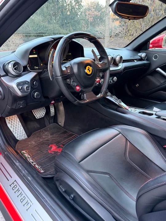 2015 Ferrari F12berlinetta - Image 9 of 15