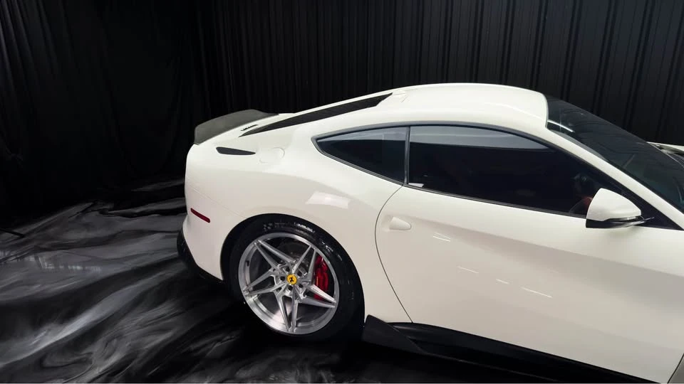 2015 Ferrari F12berlinetta - Image 10 of 17
