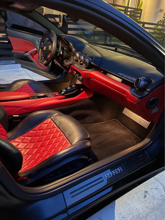 2015 Ferrari F12berlinetta - Image 17 of 18