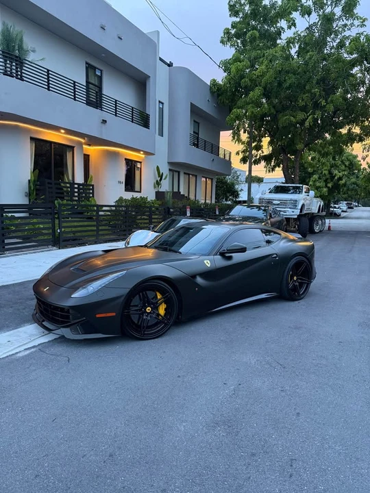 2015 Ferrari F12berlinetta - Image 2 of 18