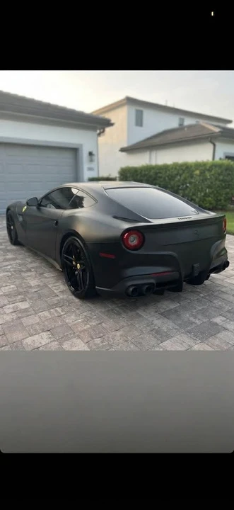 2015 Ferrari F12berlinetta - Image 3 of 4