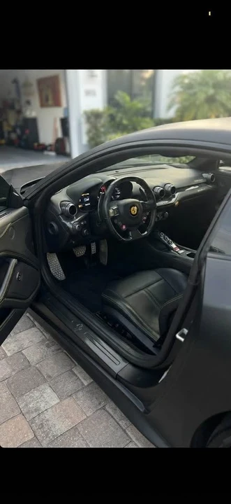 2015 Ferrari F12berlinetta - Image 4 of 4