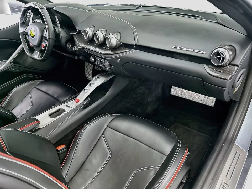 2015 Ferrari F12berlinetta - Image 16 of 31
