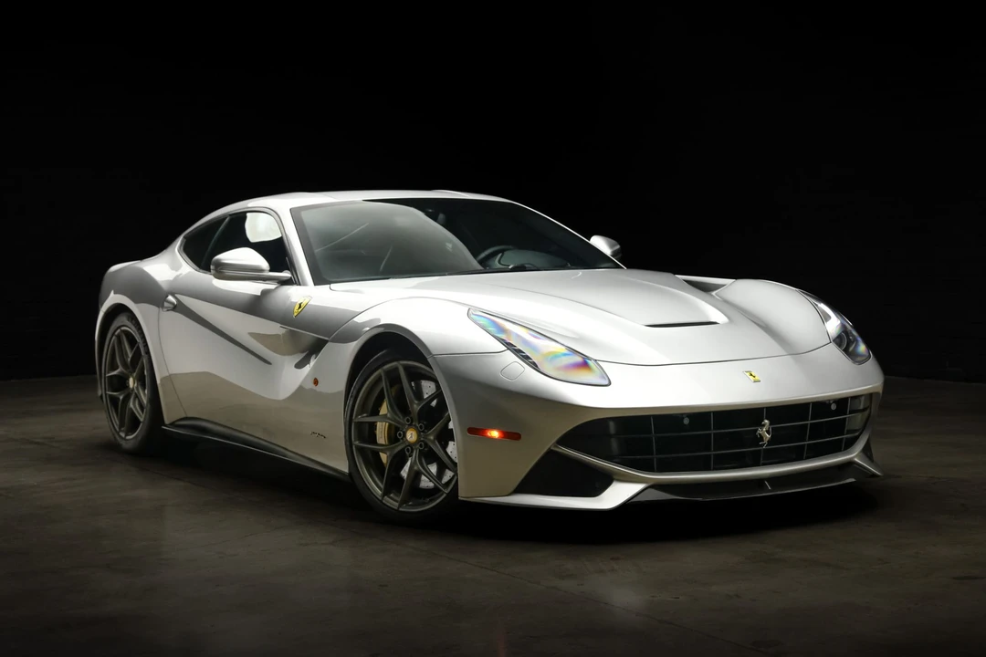 2015 Ferrari F12berlinetta - Image 16 of 31