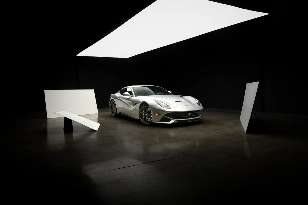 2015 Ferrari F12berlinetta - Image 13 of 31
