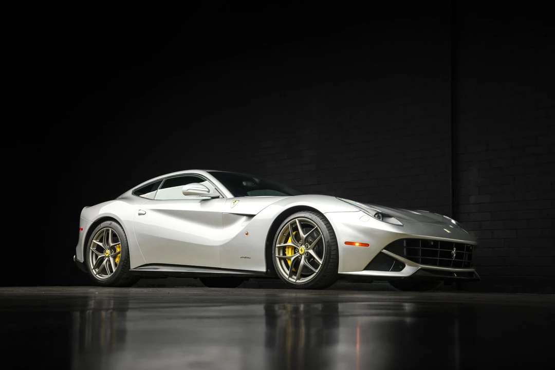 2015 Ferrari F12berlinetta - Image 18 of 31