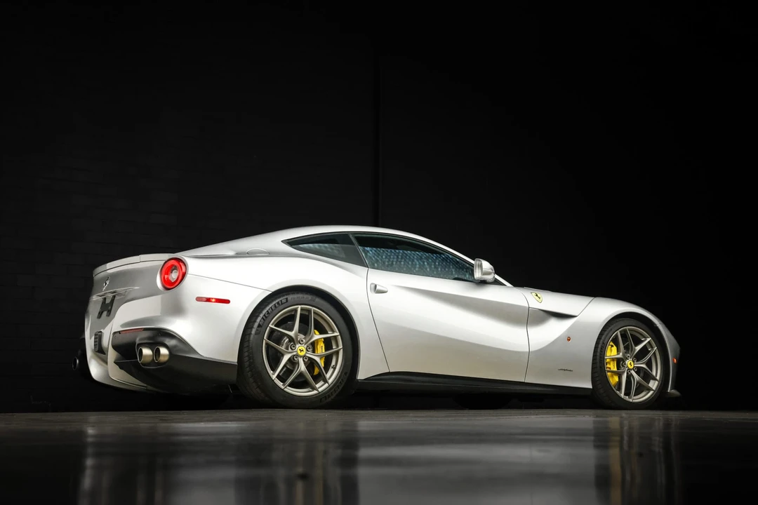 2015 Ferrari F12berlinetta - Image 23 of 31