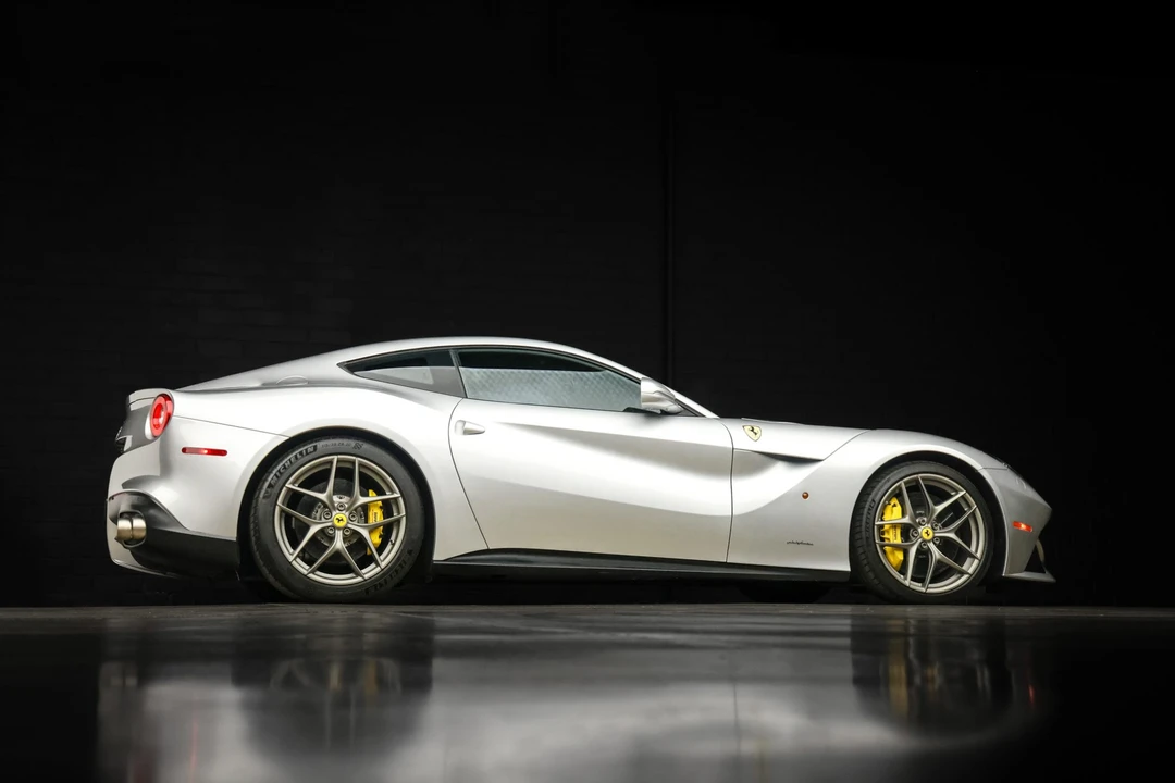 2015 Ferrari F12berlinetta - Image 22 of 31