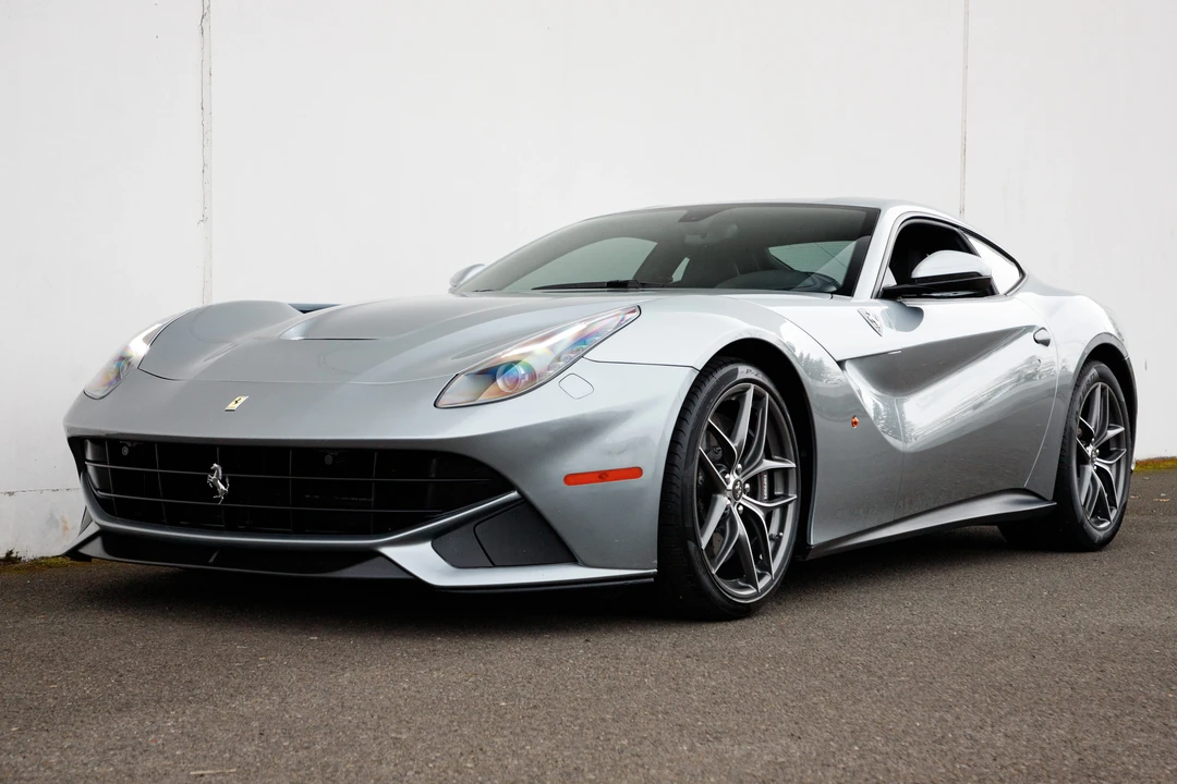 2015 Ferrari F12berlinetta - Image 4 of 31