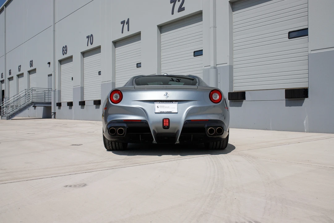 2015 Ferrari F12berlinetta - Image 21 of 31