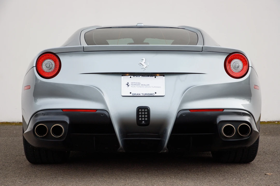 2015 Ferrari F12berlinetta - Image 17 of 31