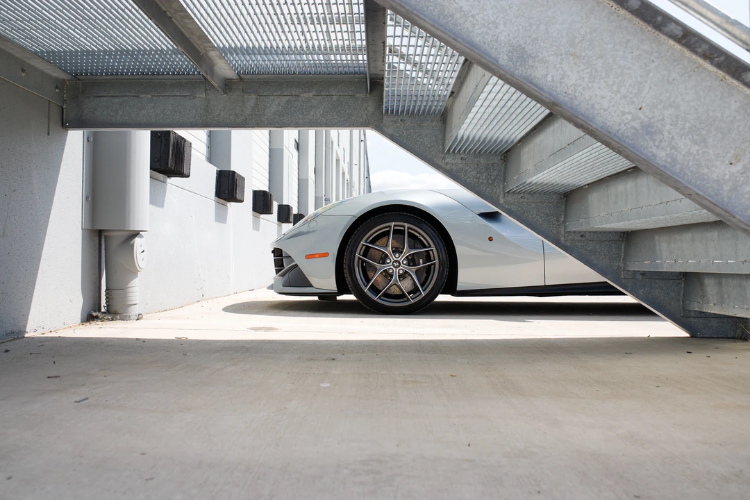2015 Ferrari F12berlinetta - Image 23 of 31