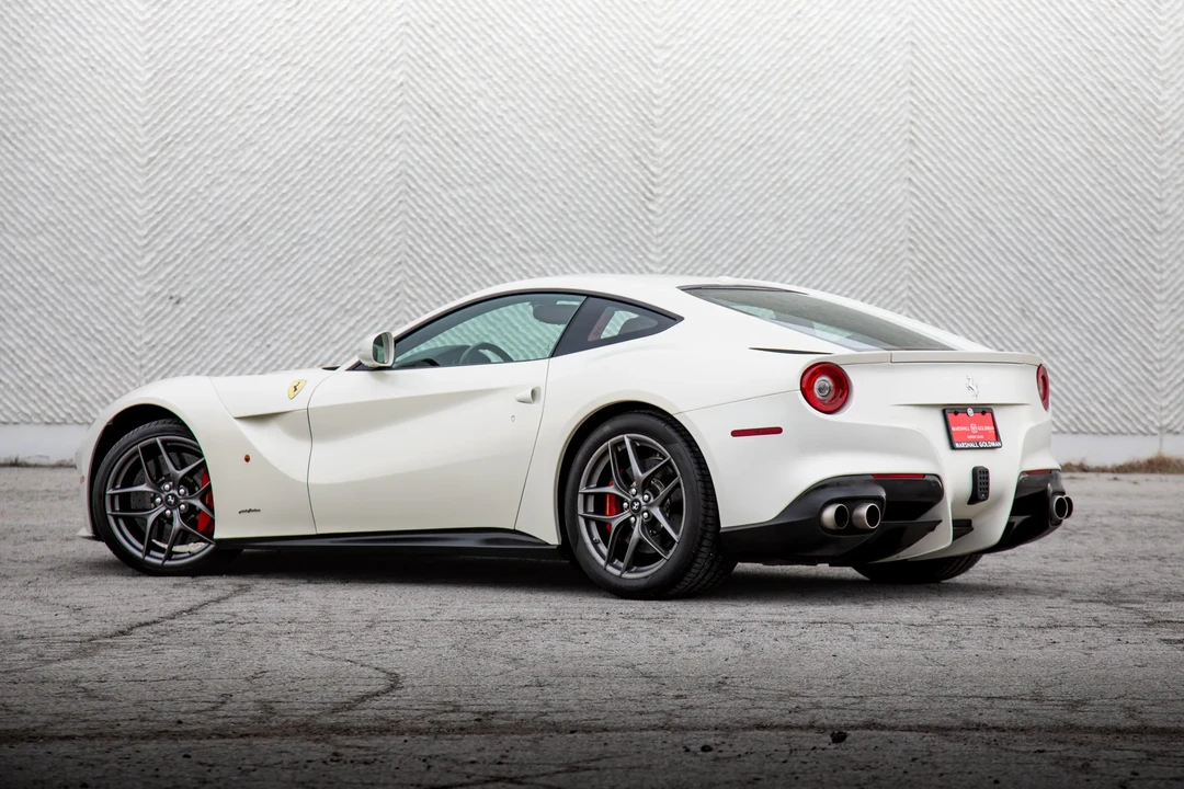 2015 Ferrari F12berlinetta - Image 13 of 31