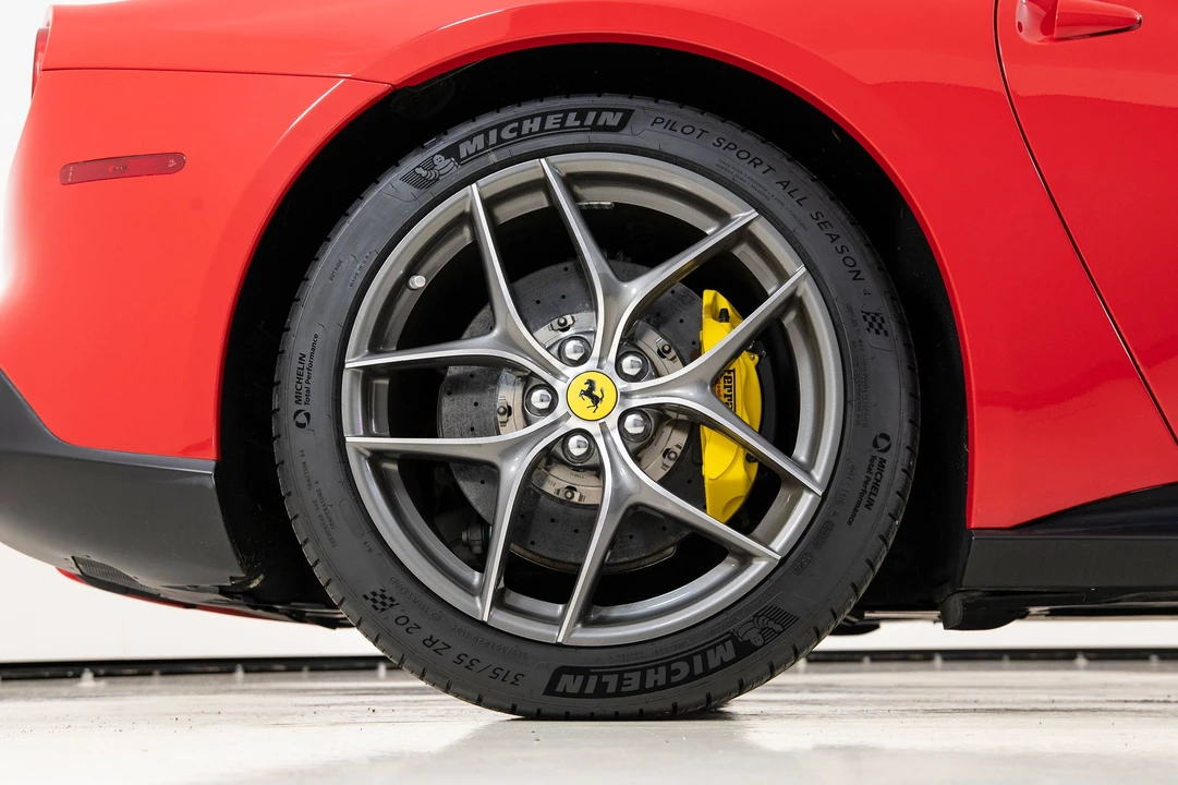 2015 Ferrari F12berlinetta - Image 20 of 31