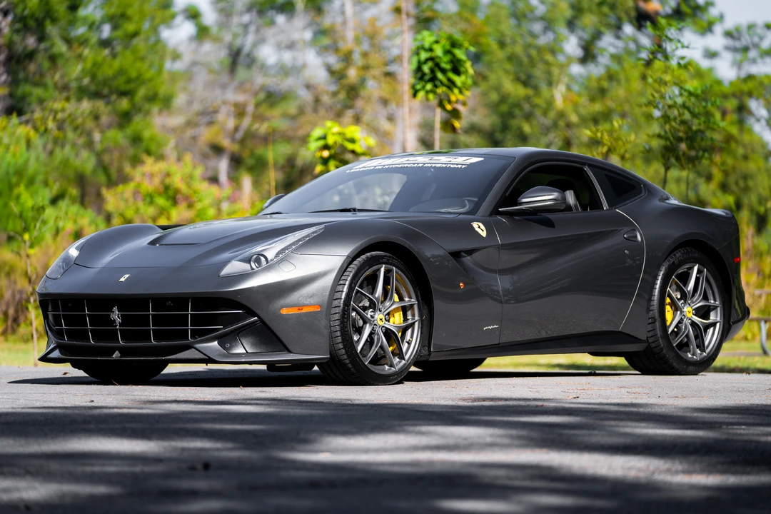 2015 Ferrari F12berlinetta - Image 2 of 31