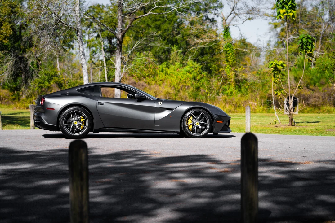 2015 Ferrari F12berlinetta - Image 12 of 31