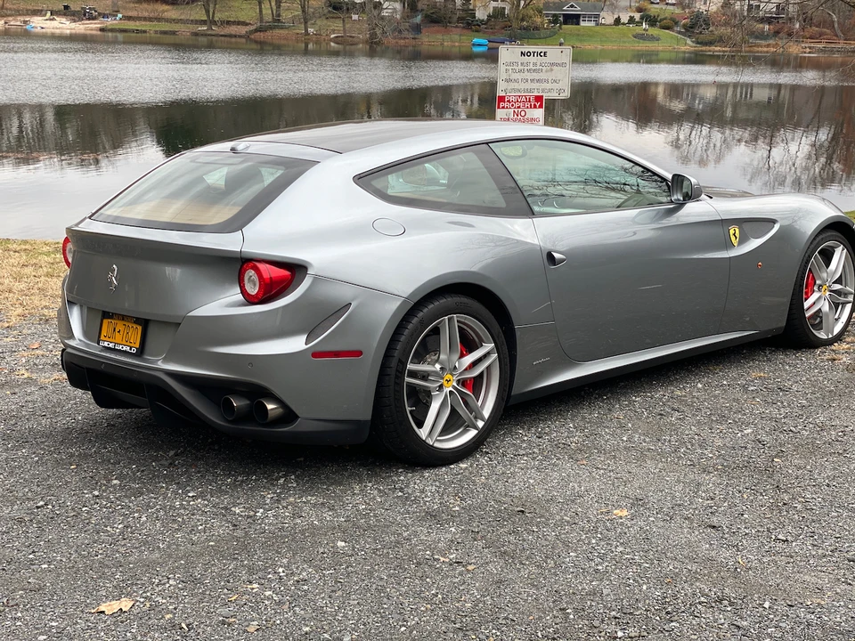 2015 Ferrari FF - Image 5 of 31