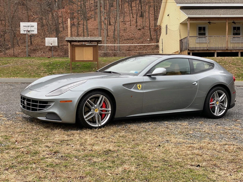 2015 Ferrari FF - Image 11 of 31
