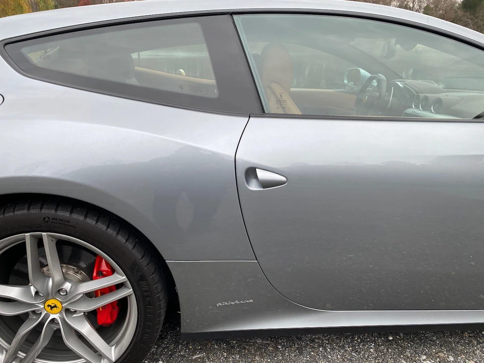 2015 Ferrari FF - Image 30 of 31