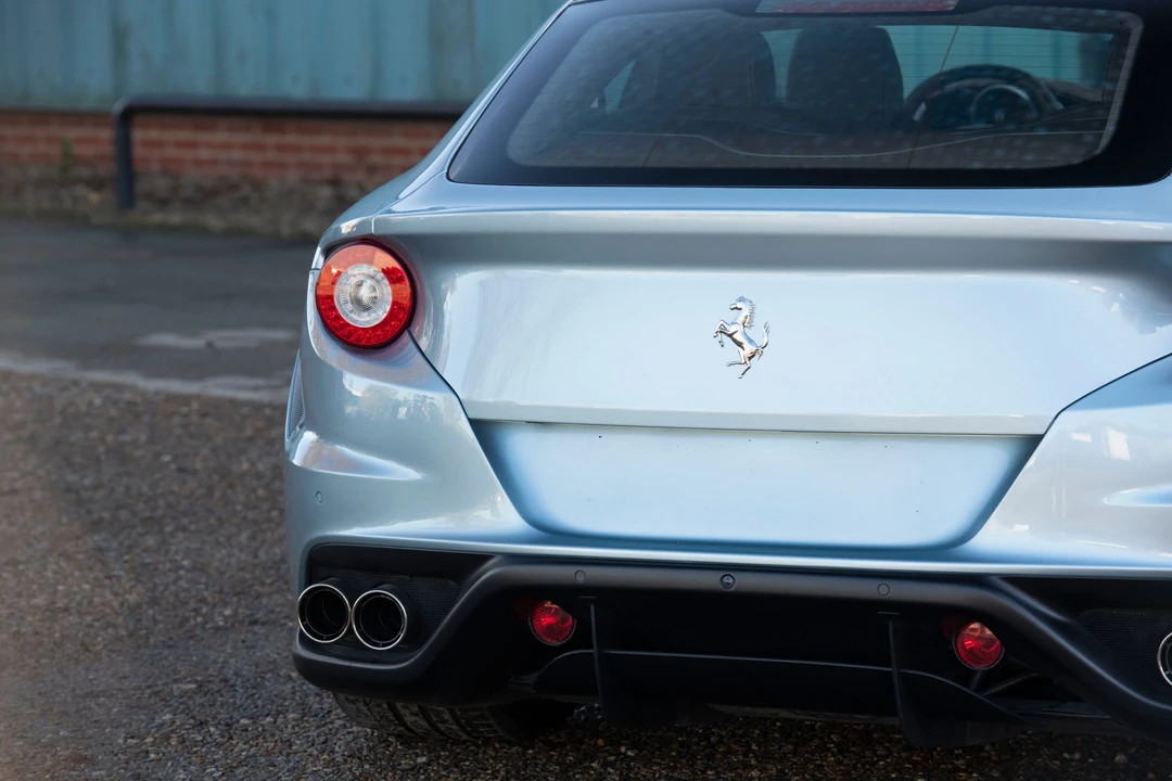 2015 Ferrari FF - Image 16 of 31