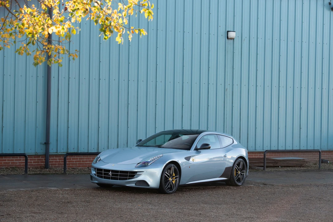 2015 Ferrari FF - Image 15 of 31