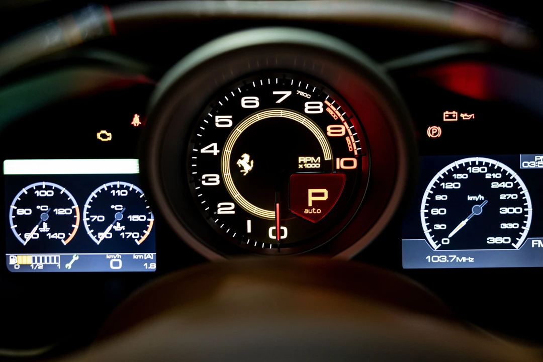 2015 Ferrari FF - Image 21 of 31