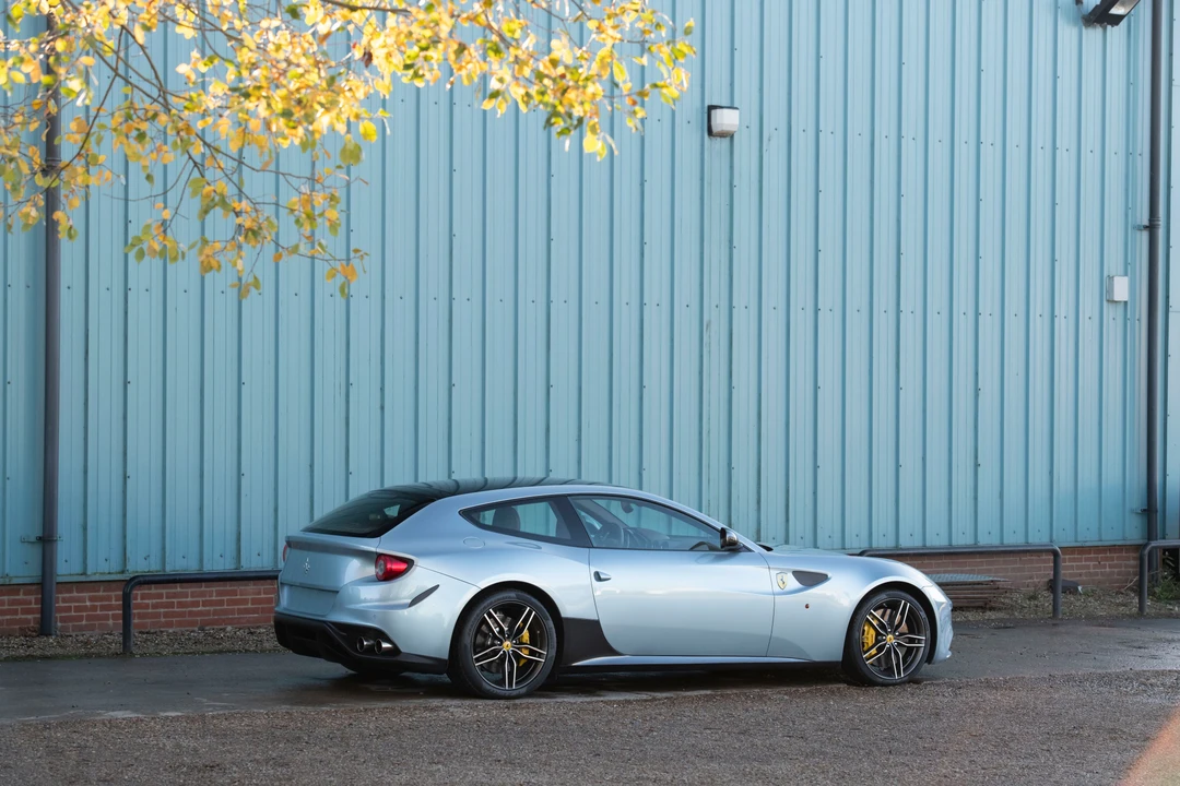 2015 Ferrari FF - Image 8 of 31