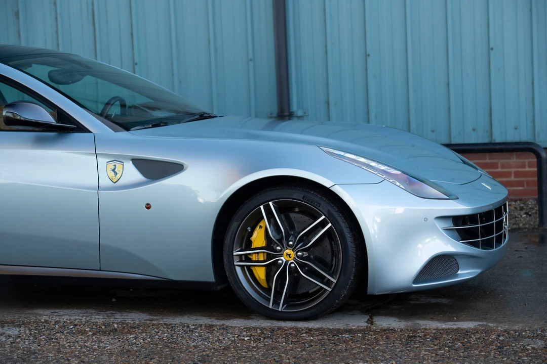2015 Ferrari FF - Image 10 of 31