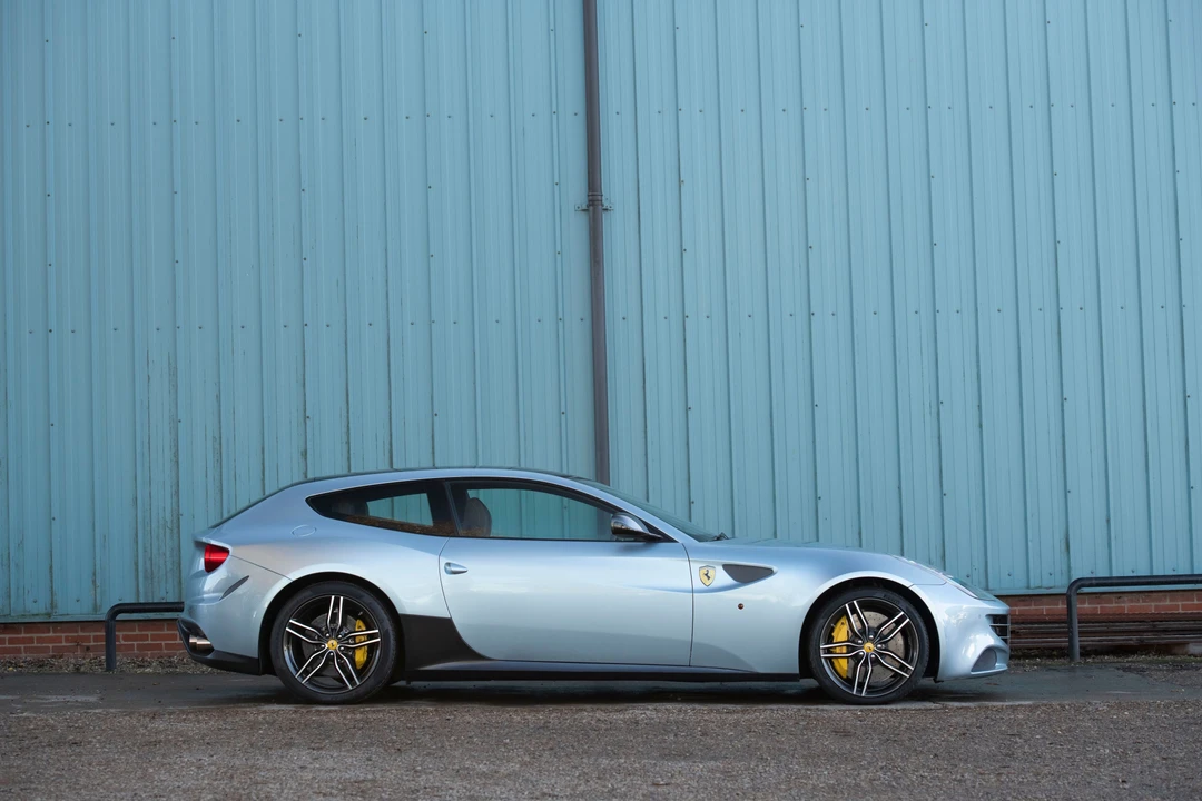 2015 Ferrari FF - Image 11 of 31