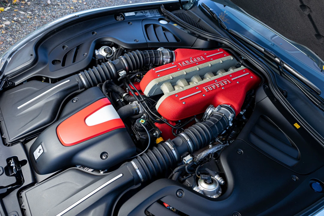 2015 Ferrari FF - Image 29 of 31