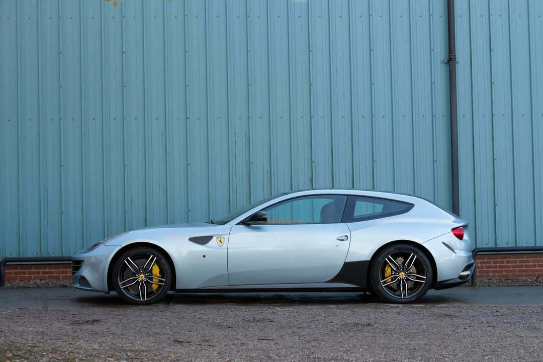 2015 Ferrari FF - Image 2 of 31