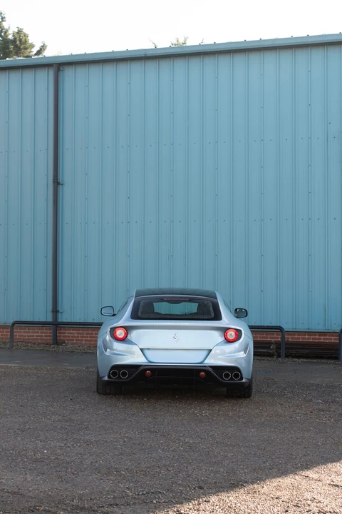 2015 Ferrari FF - Image 17 of 31