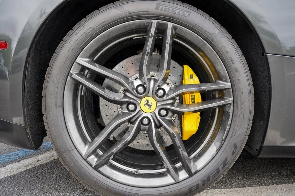 2015 Ferrari FF - Image 9 of 21
