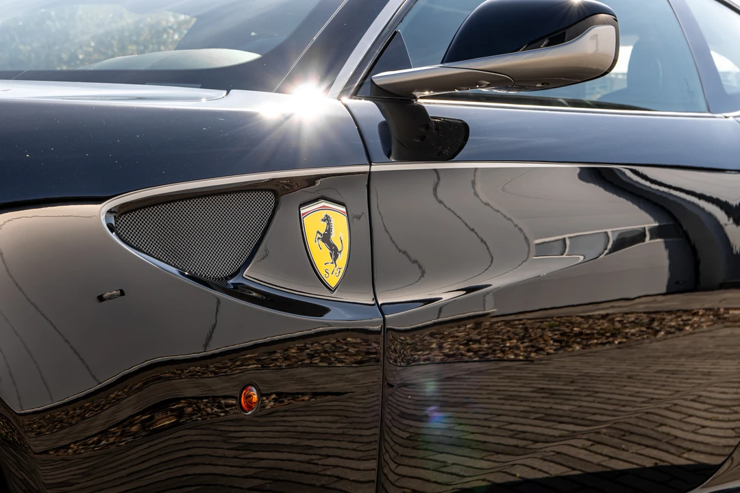2015 Ferrari FF - Image 27 of 31